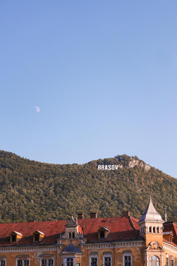 Casa De Sus Villa Brasov Bagian luar foto