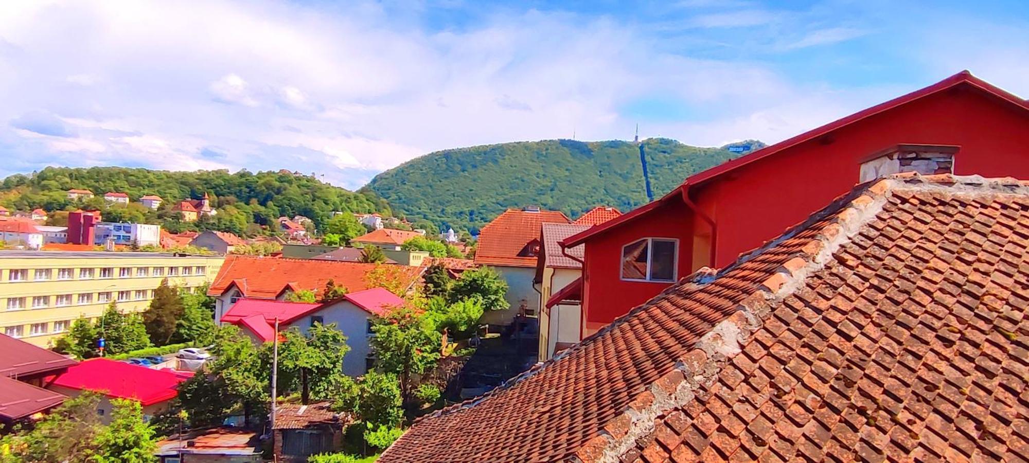 Casa De Sus Villa Brasov Bagian luar foto